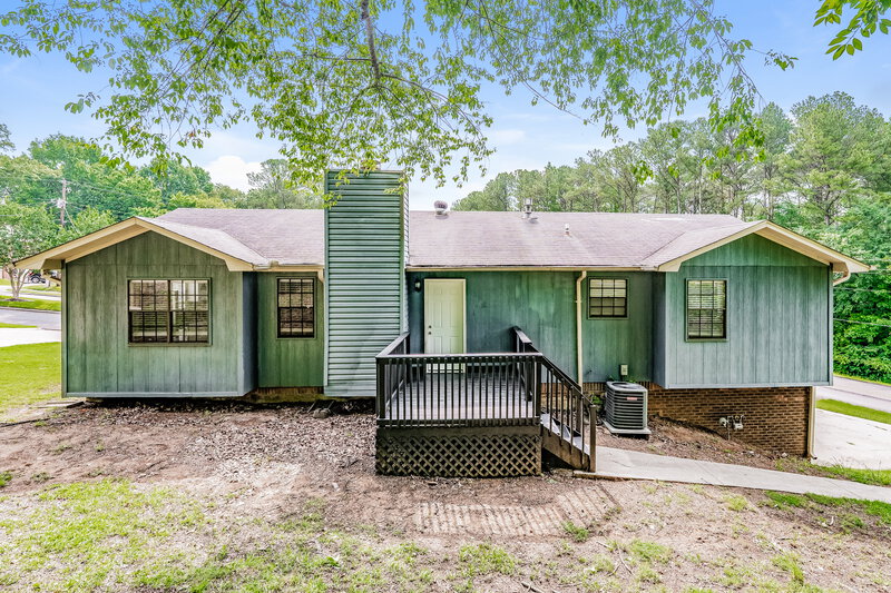 1,570/Mo, 1100 Westchester Pkwy Birmingham, AL 35214 Rear View