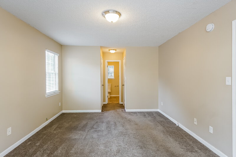 1,675/Mo, 1812 Molly Ln Birmingham, AL 35235 Main Bedroom View