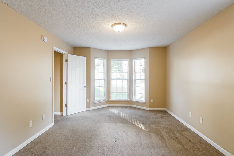 1,675/Mo, 1812 Molly Ln Birmingham, AL 35235 Main Bedroom View 2