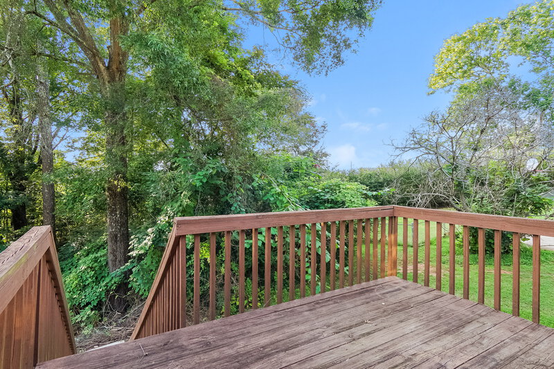 1,675/Mo, 1812 Molly Ln Birmingham, AL 35235 Deck View