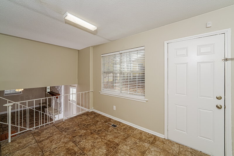 2,040/Mo, 1416 Maralyn Dr Birmingham, AL 35235 Dining Room View