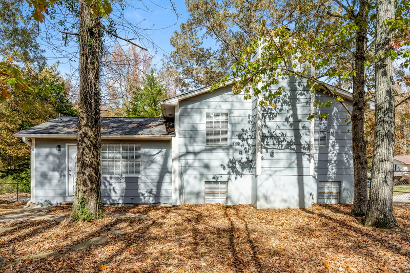 2,040/Mo, 1416 Maralyn Dr Birmingham, AL 35235 Rear View