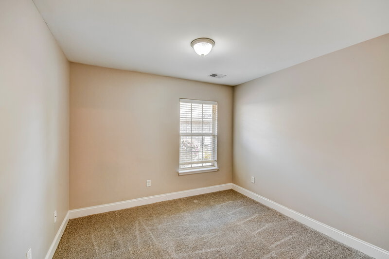 1,640/Mo, 2067 Edgewood Dr Moody, AL 35004 Bedroom View