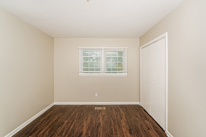 1,410/Mo, 120 Von Dale Dr Birmingham, AL 35215 Bedroom View