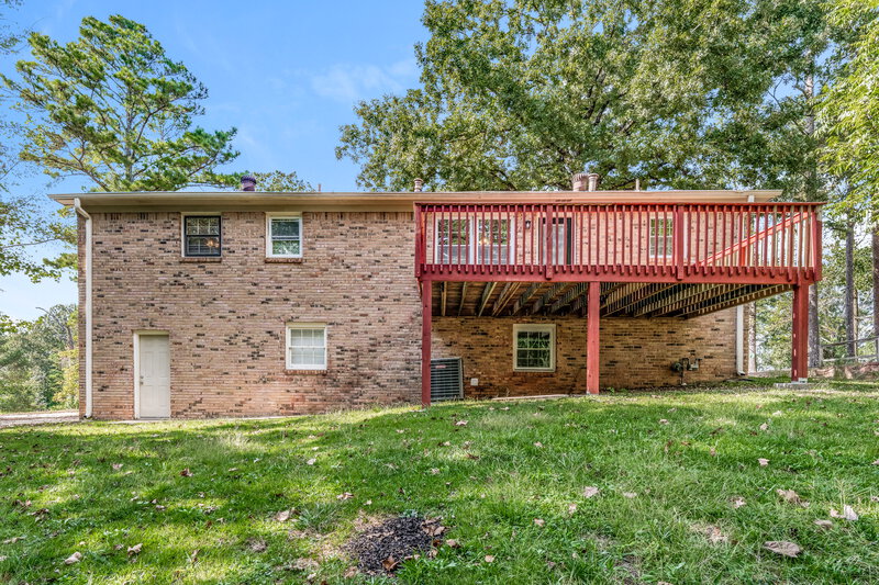 1,410/Mo, 120 Von Dale Dr Birmingham, AL 35215 Rear View