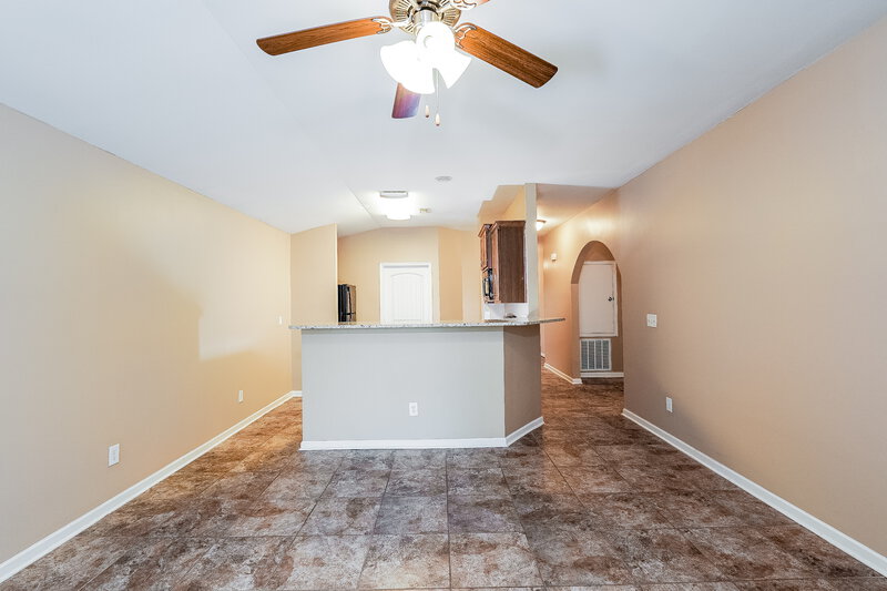 1,330/Mo, 170 Briar Ridge Ln Odenville, AL 35120 Kitchen View