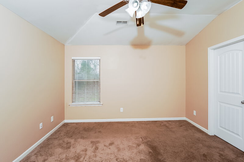 1,330/Mo, 170 Briar Ridge Ln Odenville, AL 35120 Main Bedroom View