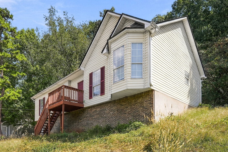 1,560/Mo, 1805 Molly Ln Birmingham, AL 35235 Front View