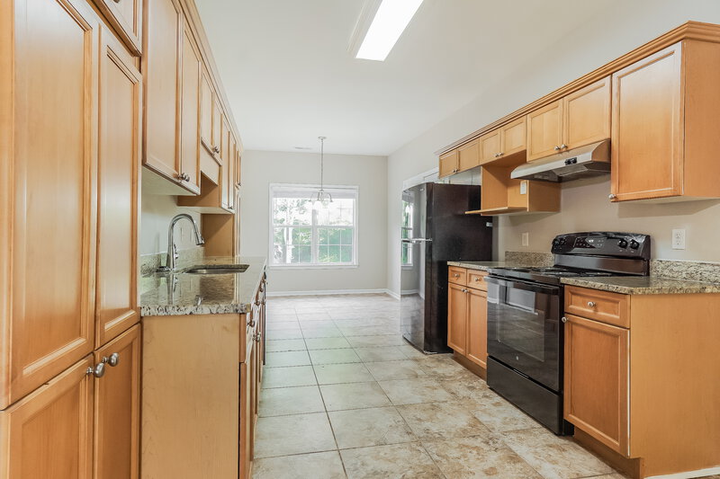 1,760/Mo, 5741 Marchester Circle Pinson, AL 35126 Kitchen View
