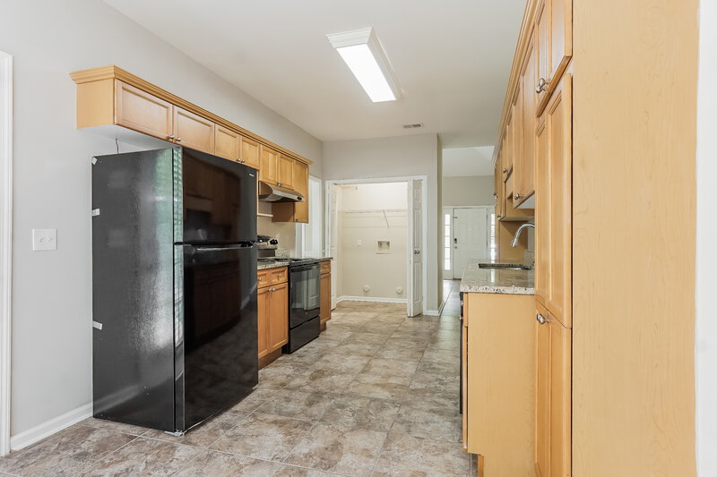 1,760/Mo, 5741 Marchester Circle Pinson, AL 35126 Kitchen View 3