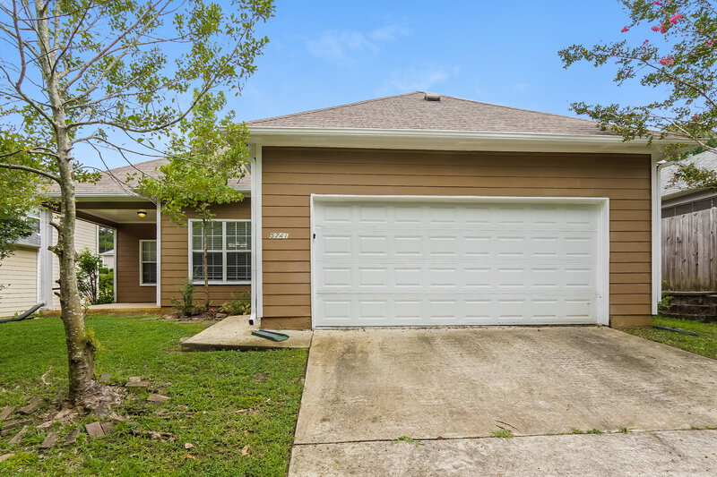 1,760/Mo, 5741 Marchester Circle Pinson, AL 35126 Rear View