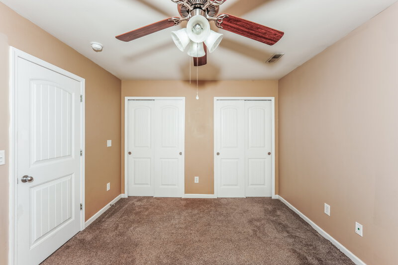 1,485/Mo, 160 Briar Ridge Ln Odenville, AL 35120 Main Bedroom View 2
