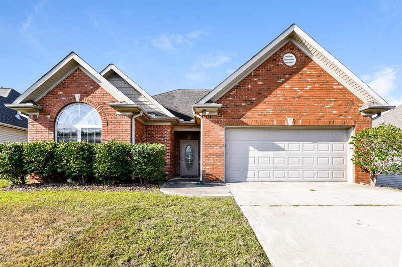 0/Mo, 600 Waterford Ln Calera, AL 35040 External View