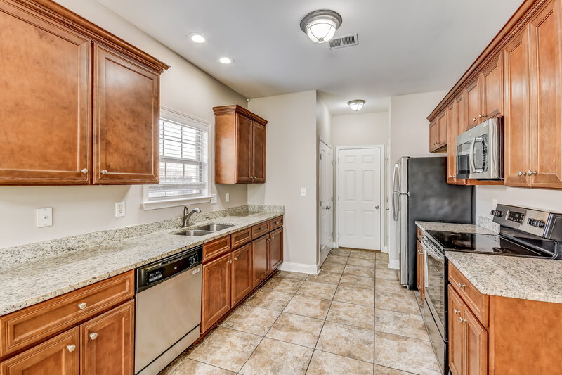 600 Waterford Ln Calera, AL 35040 Progress Residential