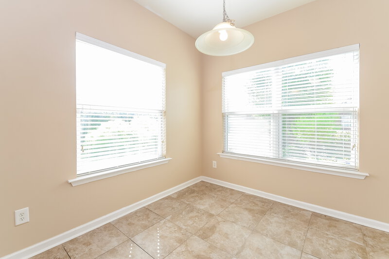 1,745/Mo, 4703 Rosser Loop Dr Bessemer, AL 35022 Dining Room View