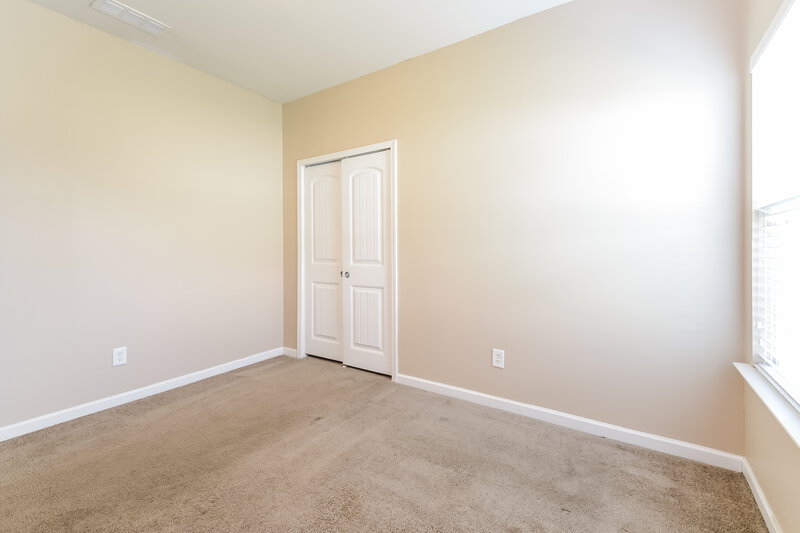 1,745/Mo, 4703 Rosser Loop Dr Bessemer, AL 35022 Bedroom View 2