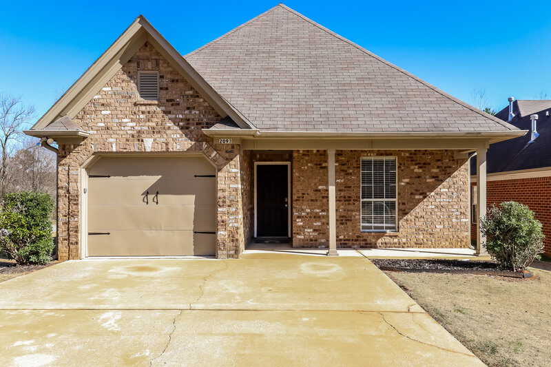 2,110/Mo, 2093 Willow Glenn Dr Birmingham, AL 35215 External View