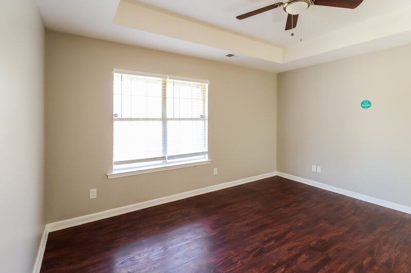 2,110/Mo, 2093 Willow Glenn Dr Birmingham, AL 35215 Main Bedroom View