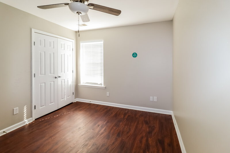 2,110/Mo, 2093 Willow Glenn Dr Birmingham, AL 35215 Bedroom View