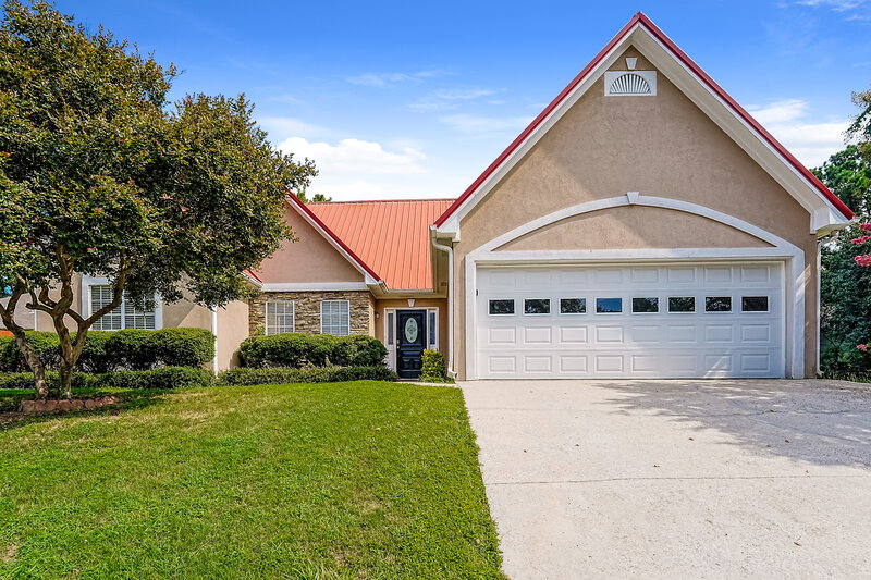 1,900/Mo, 105 Spring Pl Alabaster, AL 35007 External View