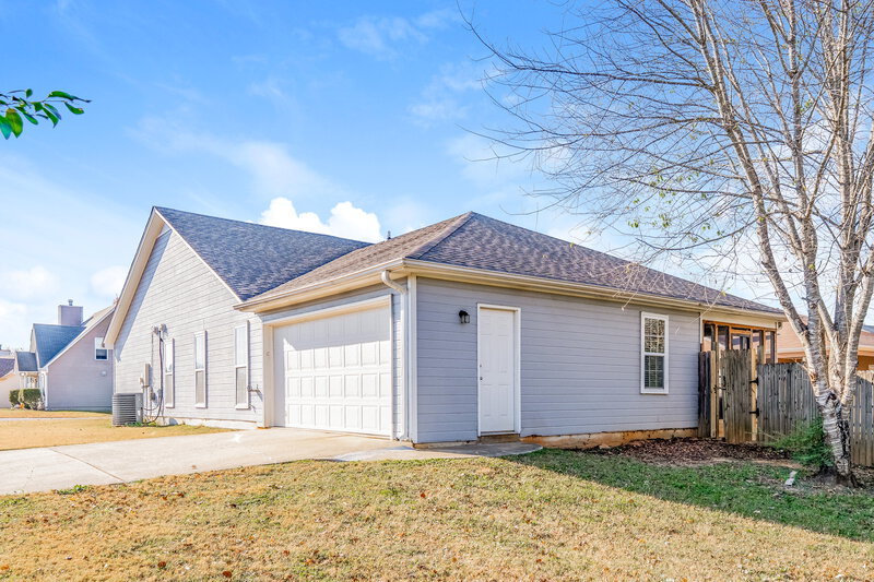 1,710/Mo, 532 Buck Creek Ln Alabaster, AL 35007 Rear View