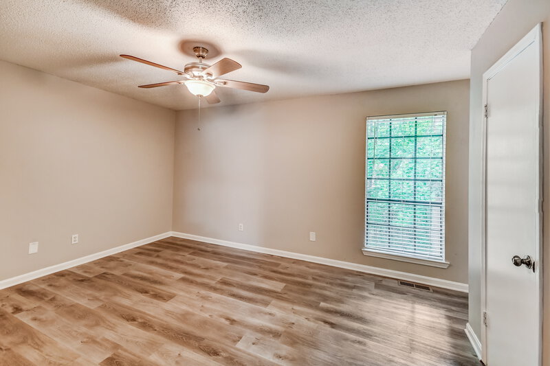 1,740/Mo, 5249 Dresden Rd Irondale, AL 35210 Main Bedroom View