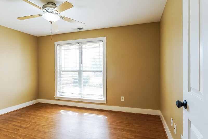 1,455/Mo, 200 Stonecreek Pl Calera, AL 35040 Bedroom View