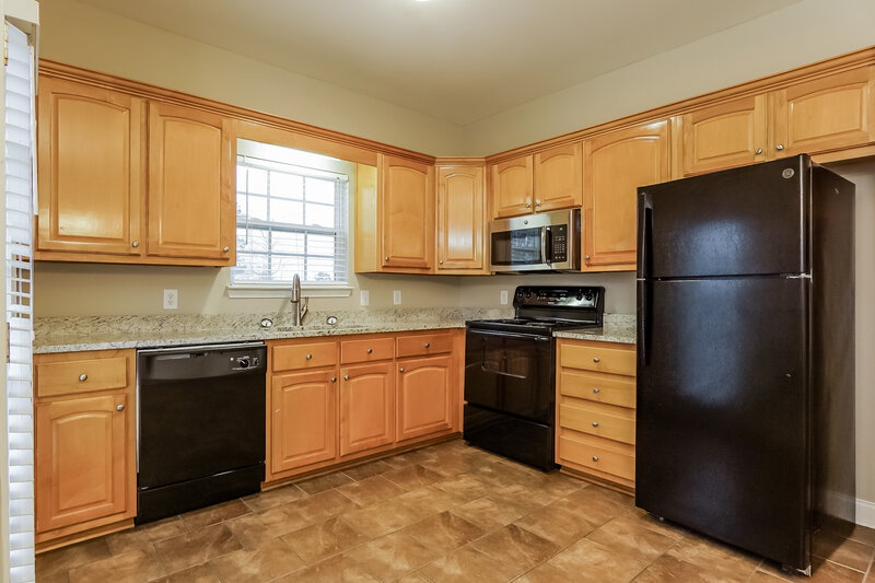 1,340/Mo, 425 Levine Rd Odenville, AL 35120 Kitchen View