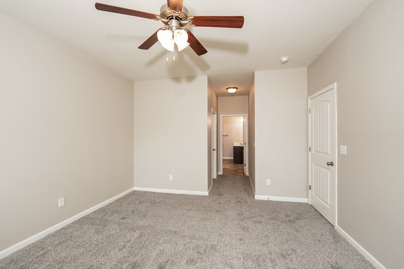 1,930/Mo, 7063 Glenwood Ln Moody, AL 35004 Main Bedroom View 2