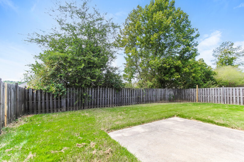 1,635/Mo, 2122 Timberline Dr Calera, AL 35040 Backyard View