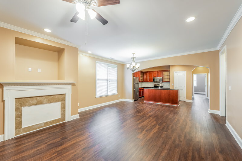 3,350/Mo, 5707 Park Side Rd Birmingham, AL 35244 Living Room View