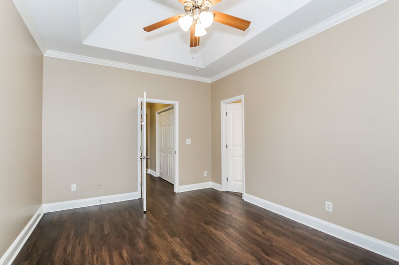 2,030/Mo, 5707 Park Side Rd Birmingham, AL 35244 Main Bedroom View 2