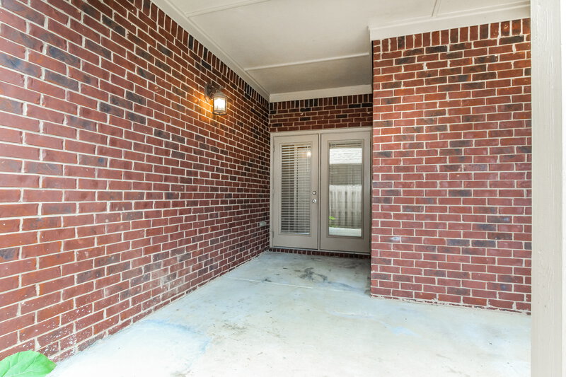 2,030/Mo, 5707 Park Side Rd Birmingham, AL 35244 Rear Entrance View