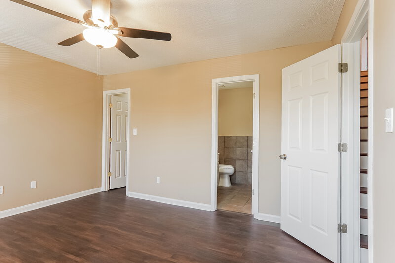 1,490/Mo, 927 Rich Rd Birmingham, AL 35215 Main Bedroom View