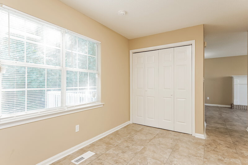 1,490/Mo, 927 Rich Rd Birmingham, AL 35215 Bedroom View 3