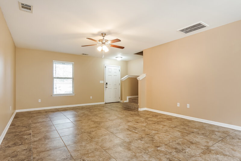 1,780/Mo, 6350 Cathwick Circle McCalla, AL 35111 Living Room View 3