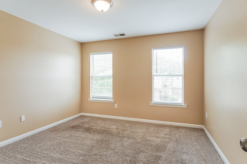 412 Daventry Circle Calera, AL 35040 Progress Residential