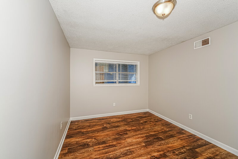 1,690/Mo, 2524 Daly Dr Birmingham, AL 35235 Bedroom View 3