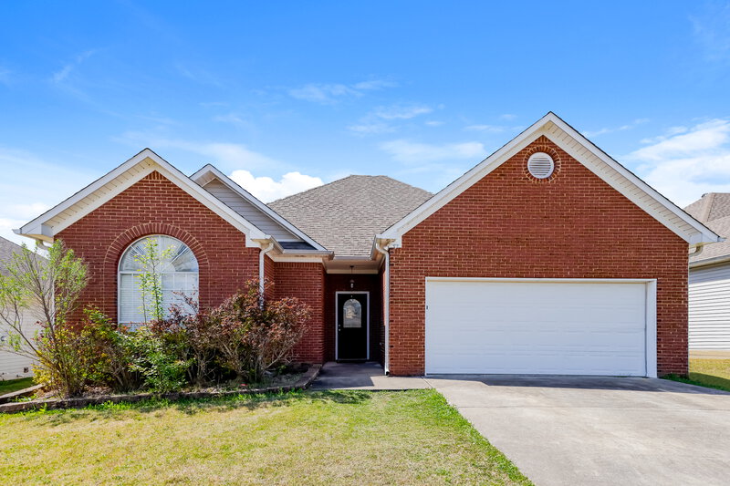 1,525/Mo, 413 Waterford Highlands Way Calera, AL 35040 External View
