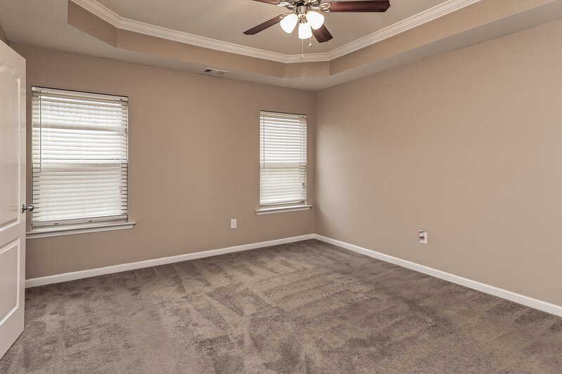 1,695/Mo, 6062 Kensington Way Calera, AL 35040 Main Bedroom View