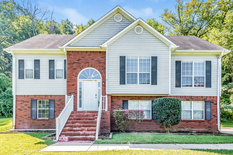 2,200/Mo, 5041 Pebble Ln Birmingham, AL 35235 External View