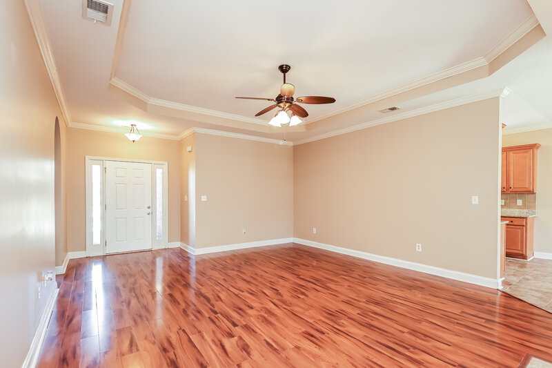 2,360/Mo, 2045 Highview Way Calera, AL 35040 Living Room View 4