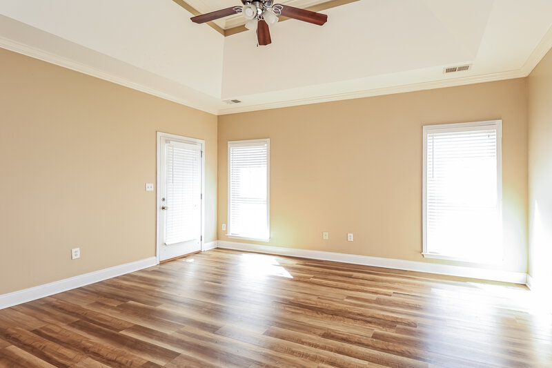 2,360/Mo, 2045 Highview Way Calera, AL 35040 Main Bedroom View