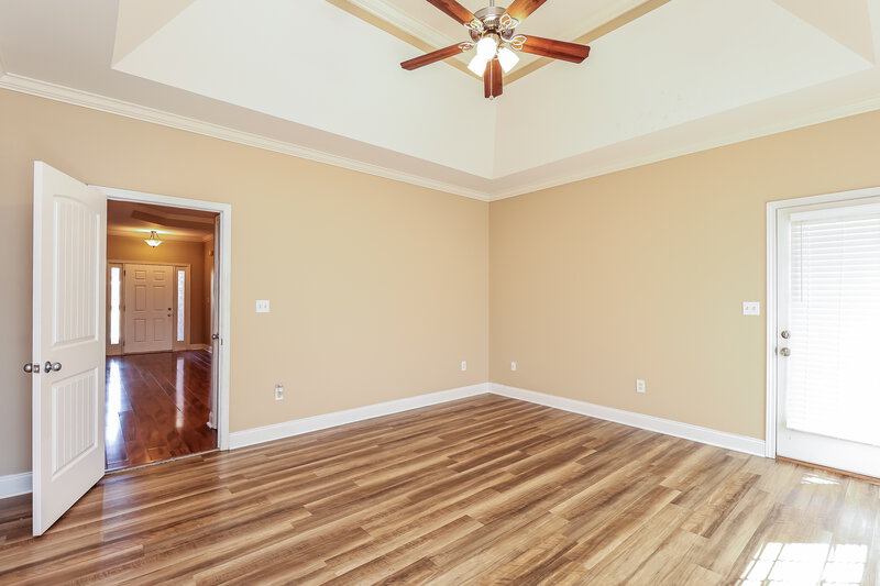 2,360/Mo, 2045 Highview Way Calera, AL 35040 Main Bedroom View 3