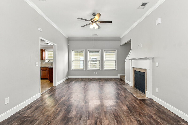 1,570/Mo, 141 Stonebriar Dr Calera, AL 35040 Living Room View