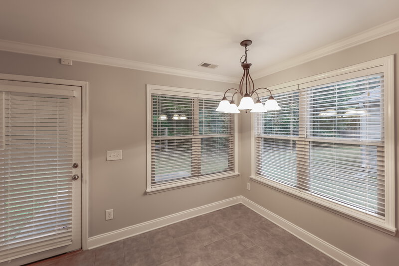 1,810/Mo, 141 Stonebriar Dr Calera, AL 35040 Dining Room View