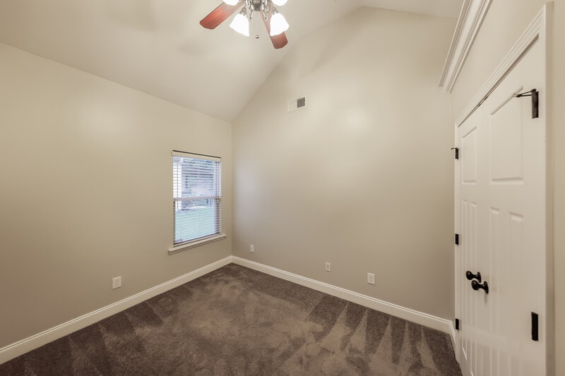 1,810/Mo, 141 Stonebriar Dr Calera, AL 35040 Bedroom View
