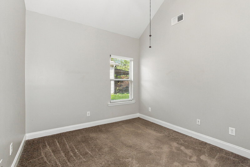 1,570/Mo, 141 Stonebriar Dr Calera, AL 35040 Bedroom View 2