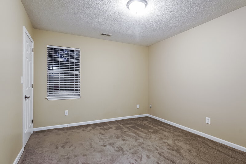 1,645/Mo, 144 Carriage Dr Maylene, AL 35114 Bedroom View