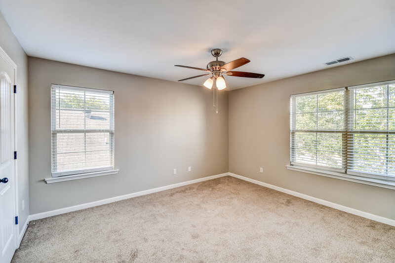 1,390/Mo, 328 Union Station Way Calera, AL 35040 Bedroom View 2
